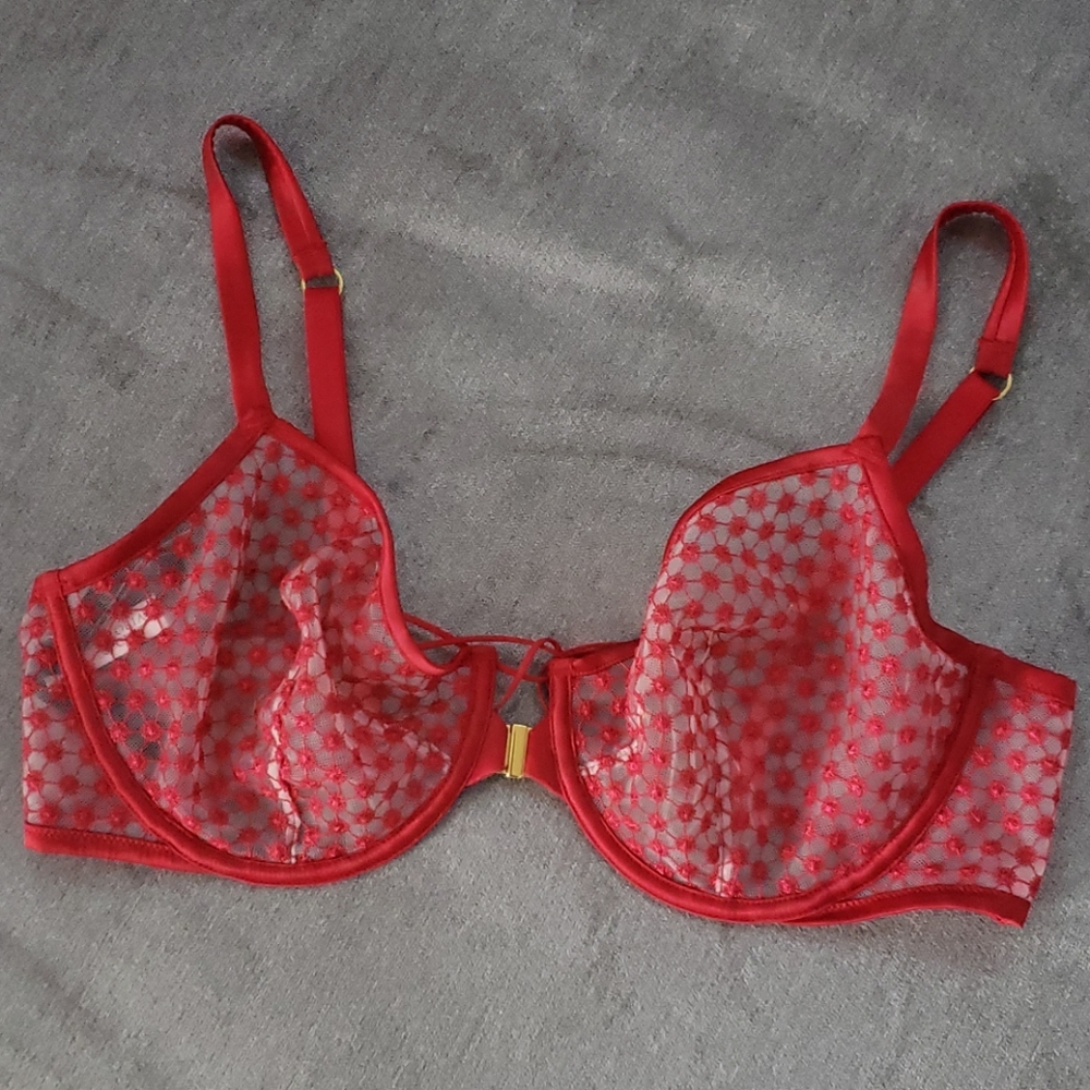 VS Bra